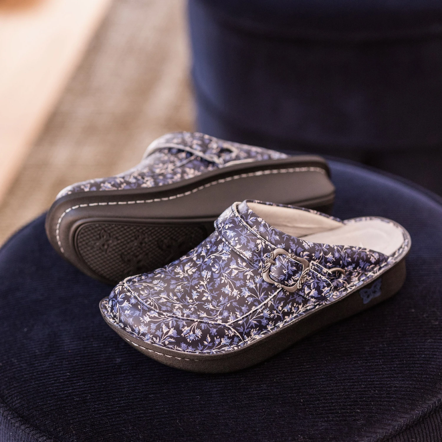 Shoes Seville Indigo Ivy Clog 2 Shoes Seville Indigo Ivy Clog - Image 2