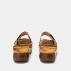 Bailee Folkie Sandal 10 Bailee Folkie Sandal -Alegria Shoes Shop BAI 6434 S3 37b379aa 7e67 4b1f a1dc bed6f05e0765
