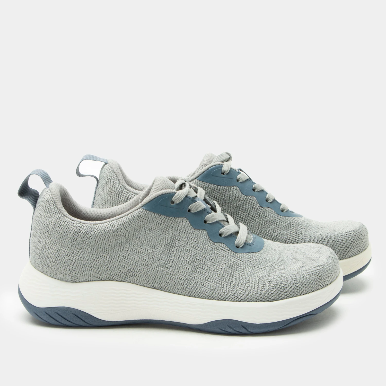In8 Muted Grey Shoe 2 In8 Muted Grey Shoe - Image 2