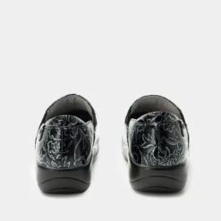 Shoes Keli Embroider Me Pewter Shoe 10 Shoes Keli Embroider Me Pewter Shoe -Alegria Shoes Shop KEL 6401 S3 0566ebe9 05c8 4e81 8525 a63d3b56b70e