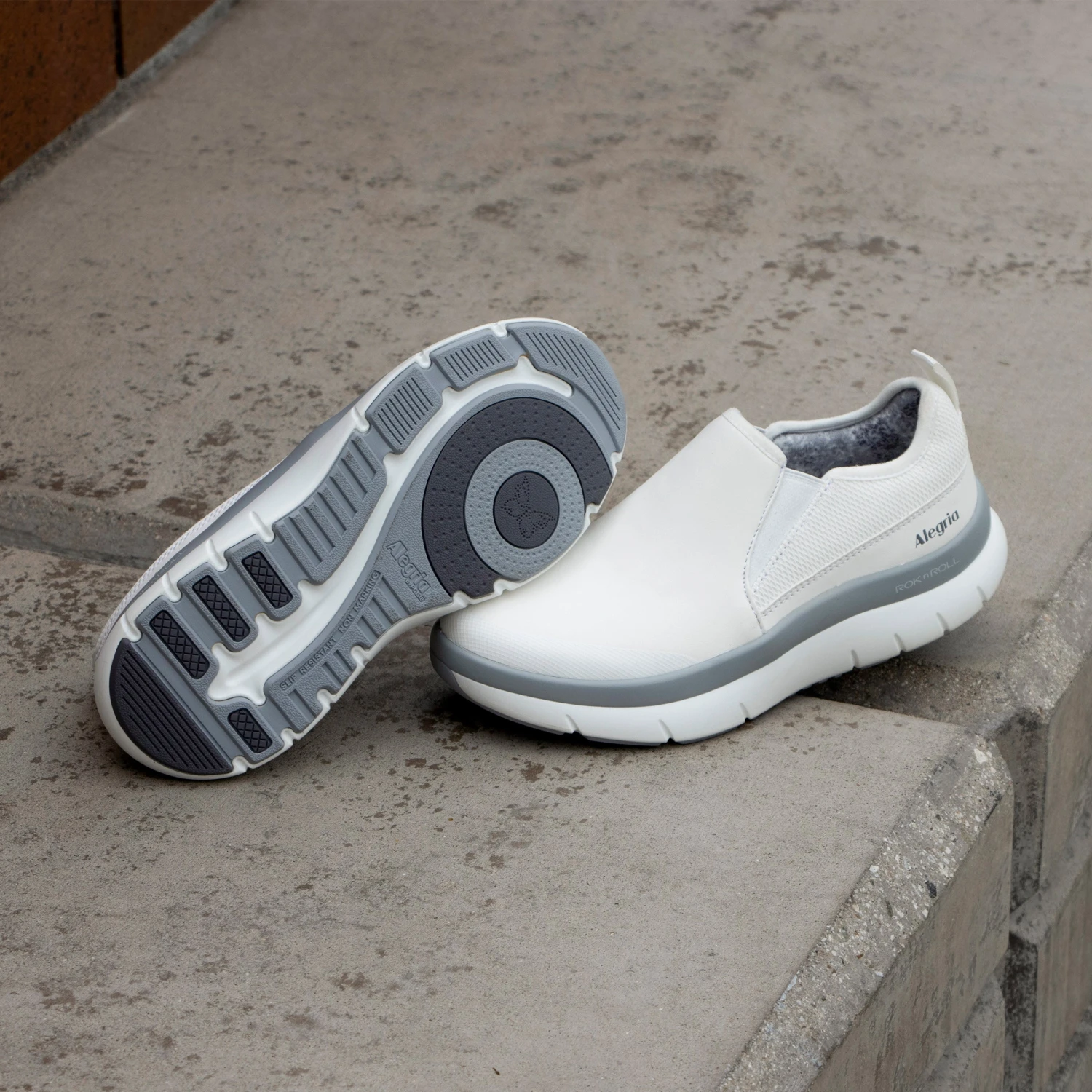 Shift Lead White Shoe 2 Shift Lead White Shoe - Image 2