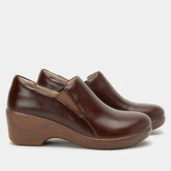 Shoes Skylar Mahogany Shoe -Alegria Shoes Shop SKY 8157 S2 2ef93b0a e2a5 461d 810f 9d38490242e0